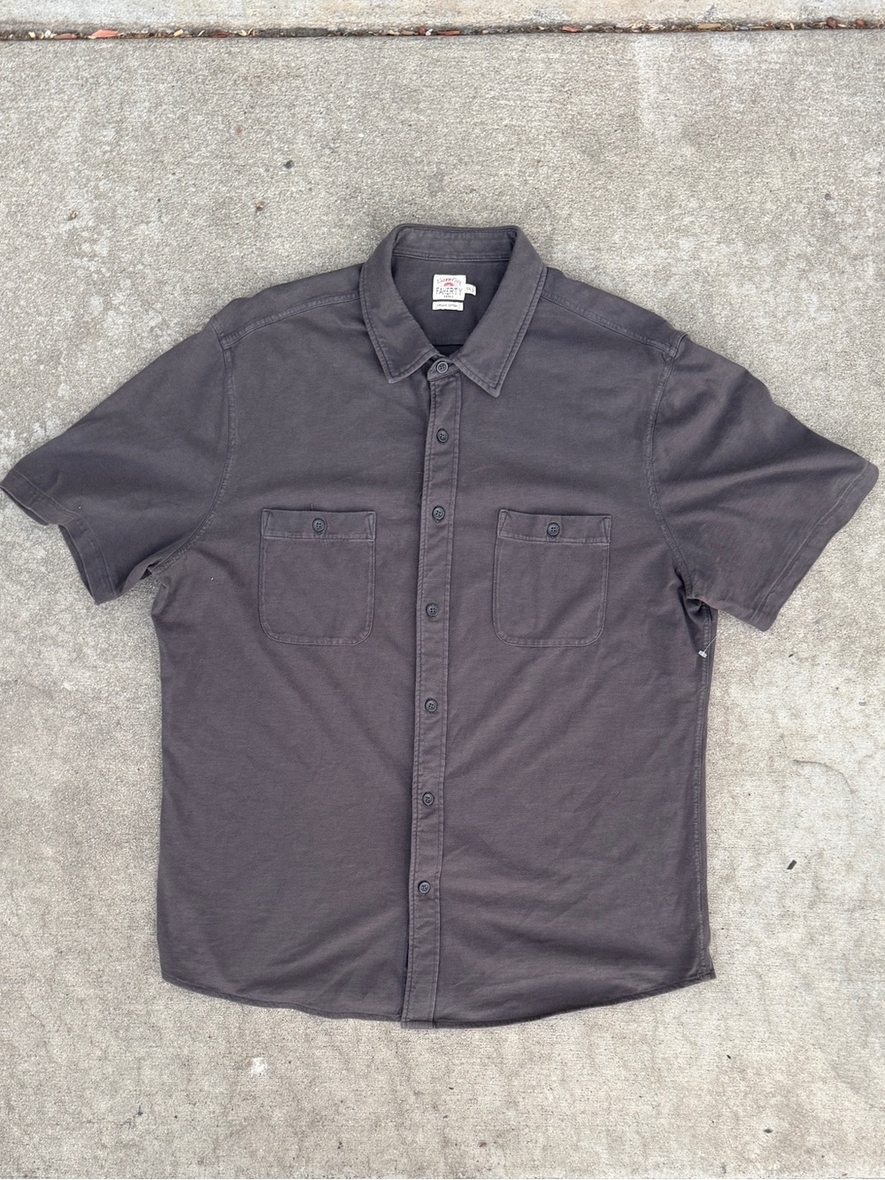 FAHERTY MEN'S ORGANIC COTTON - SUNWASHED GRAY BUTTON DOWN SHORT SLEEVE TOP - XXL